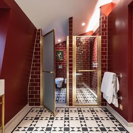Sun Street Hotel Shoreditch London Exterior foto Bathroom