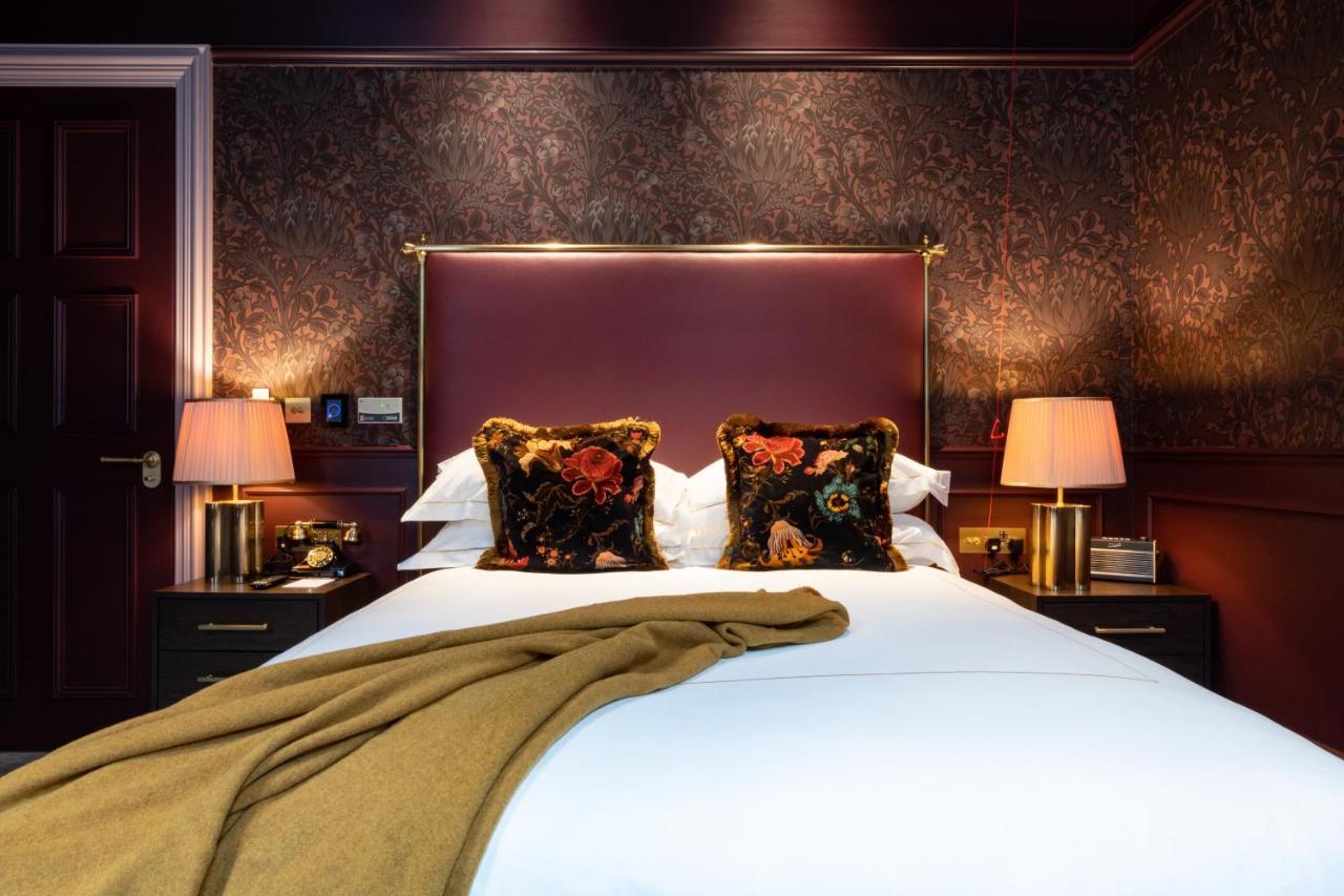Sun Street Hotel Shoreditch London Exterior foto A bedroom at The Ivy Collection